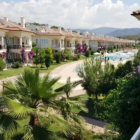 Sunset Beach Club Neptune 8 Lägenhet Fethiye